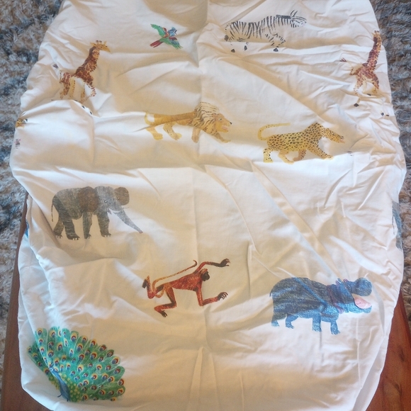 Eric Carle zoo nursery tapestry and crib sheets - Picture 4 of 4